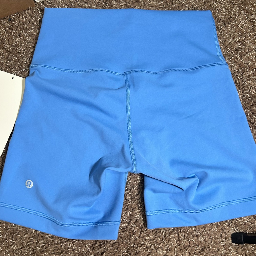 NWT lululemon HR wunder train bikers 6in